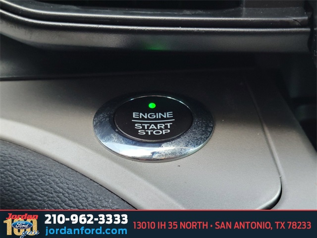 Used Car 2021 Ford Explorer  Xlt For Sale Under $25,000 In San Antonio, Texas
