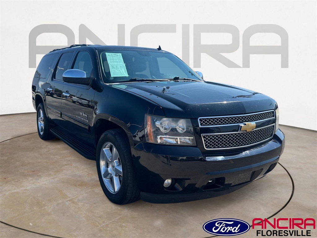 Used Car 2014 Chevrolet Suburban 1500  Lt For Sale Under $10,000 In Floresville, Texas