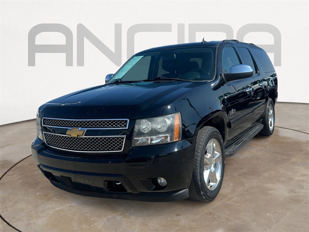 Used Car 2014 Chevrolet Suburban 1500  Lt For Sale Under $10,000 In Floresville, Texas
