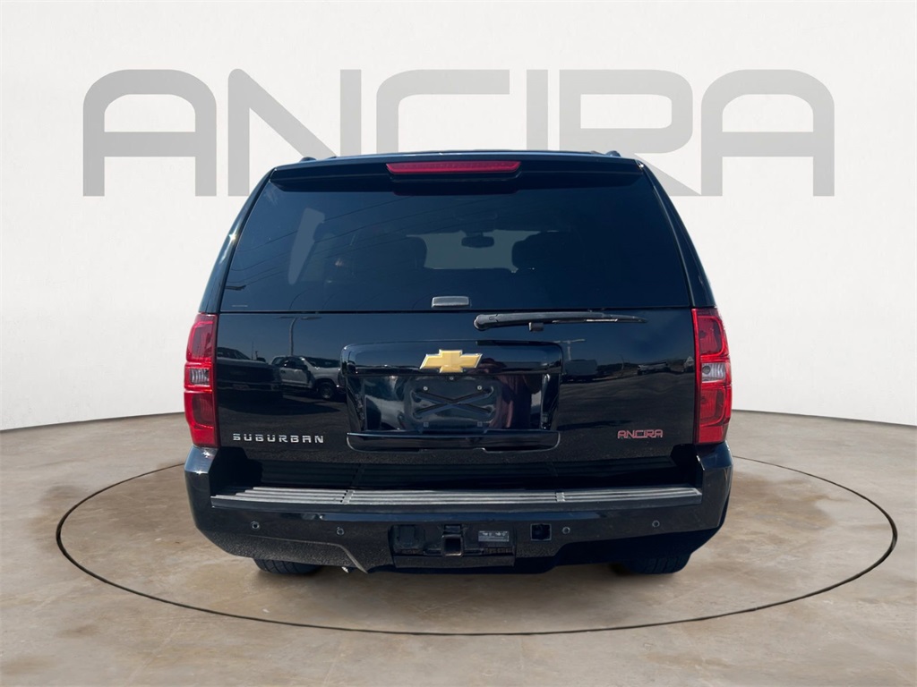 Used Car 2014 Chevrolet Suburban 1500  Lt For Sale Under $10,000 In Floresville, Texas