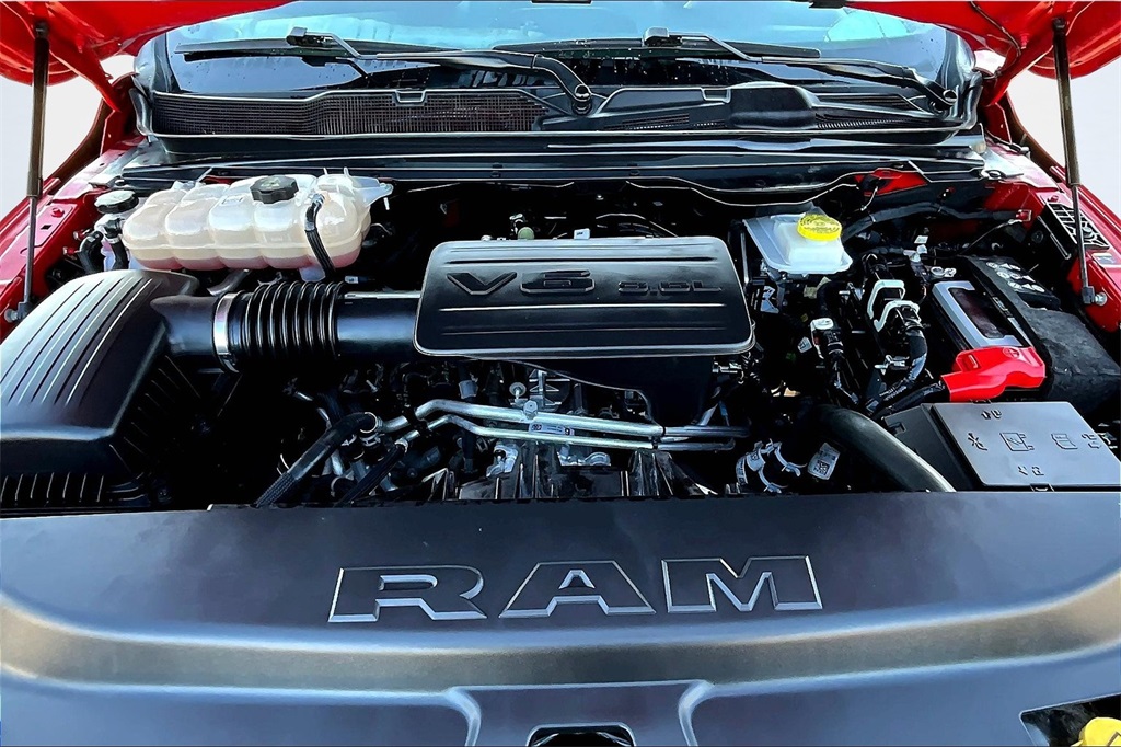 2025 Ram 1500 Tradesman - 9