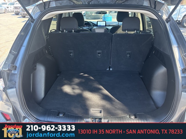 Used Car 2021 Ford Escape  Se For Sale Under $20,000 In San Antonio, Texas
