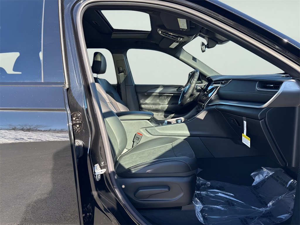 2025 Jeep Grand Cherokee L