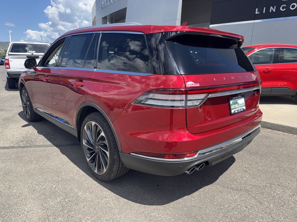 2020 Lincoln Aviator Reserve photo 2