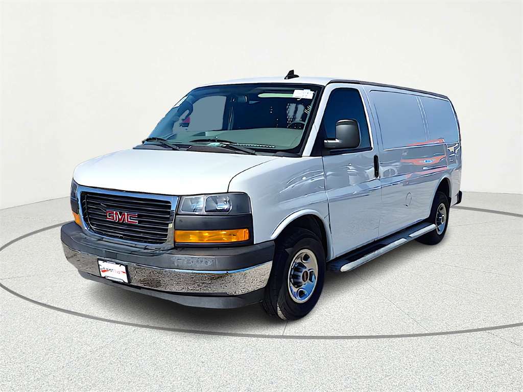 2021 GMC Savana Cargo 2500 RWD