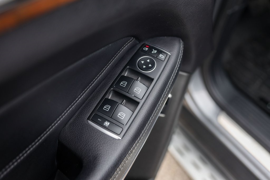 Used Car 2019 Mercedes-benz Gls  Gls 550 For Sale Under $30,000 In Austin, Texas