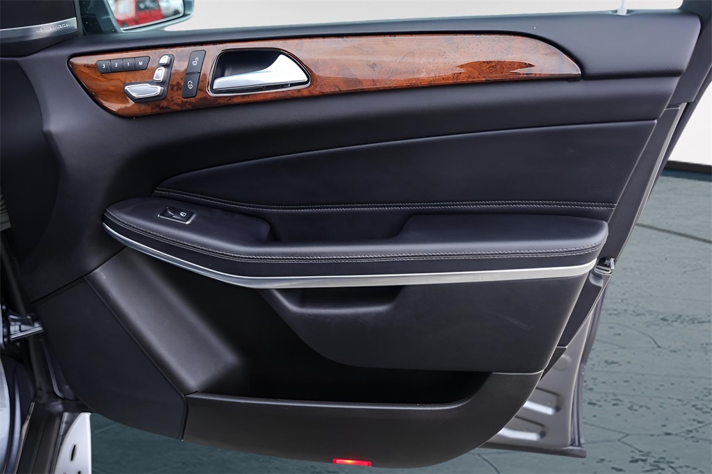 Used Car 2019 Mercedes-benz Gls  Gls 550 For Sale Under $30,000 In Austin, Texas