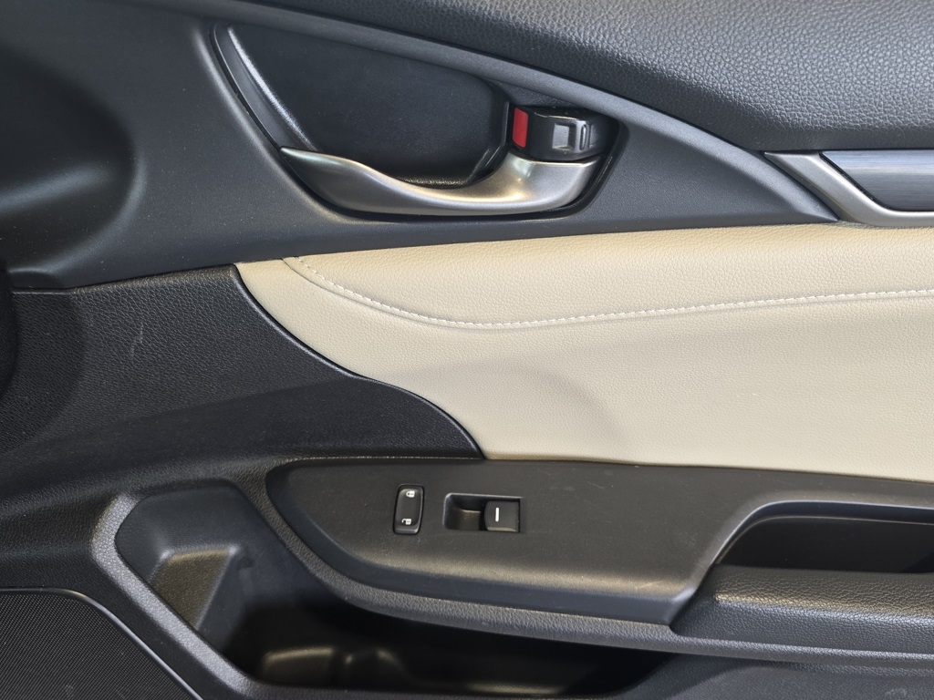 Thumbnail: 2020 Honda Civic - 23