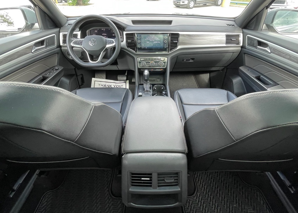 2022 Volkswagen Atlas Cross Sport 3.6L V6 SE w/Technology Gray at DeMontrond Auto Country