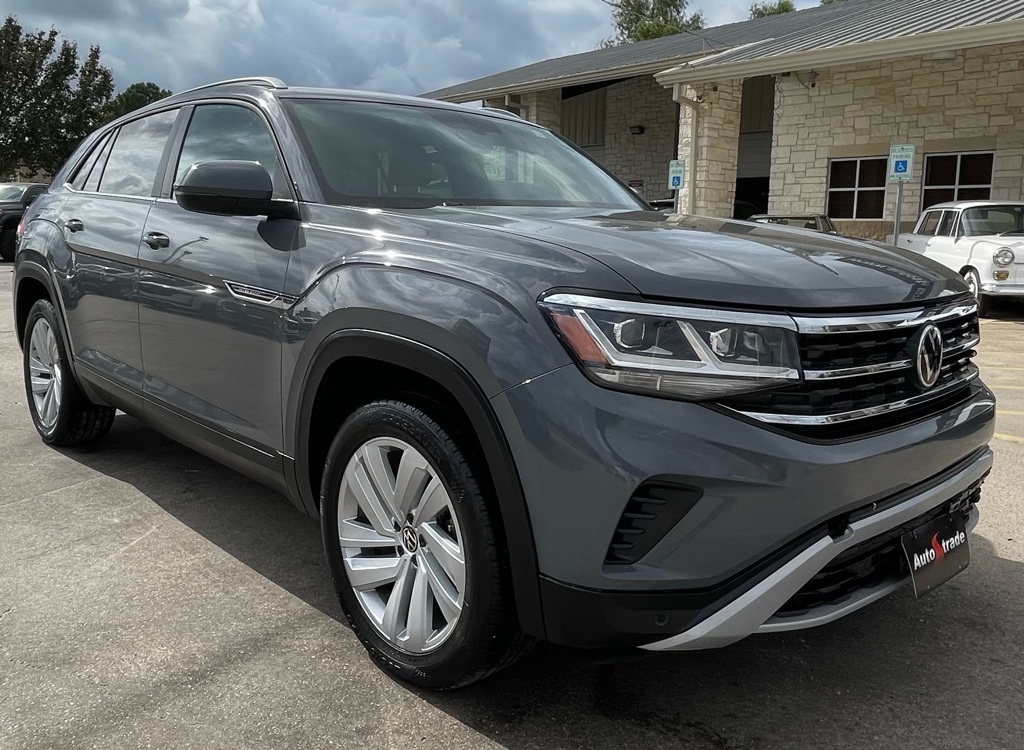 2022 Volkswagen Atlas Cross Sport 3.6L V6 SE w/Technology Gray at DeMontrond Auto Country