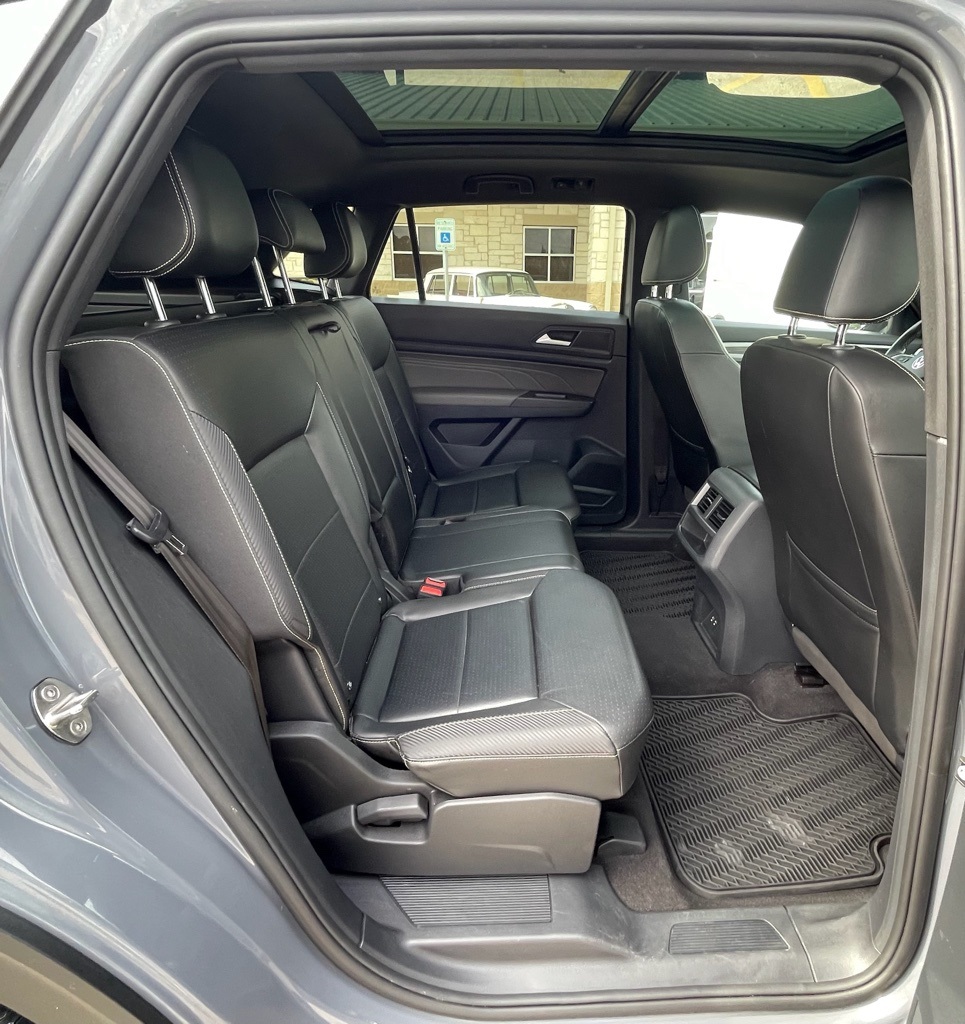2022 Volkswagen Atlas Cross Sport 3.6L V6 SE w/Technology Gray at DeMontrond Auto Country