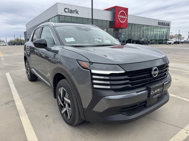 2026 Nissan KICKS SV's photo