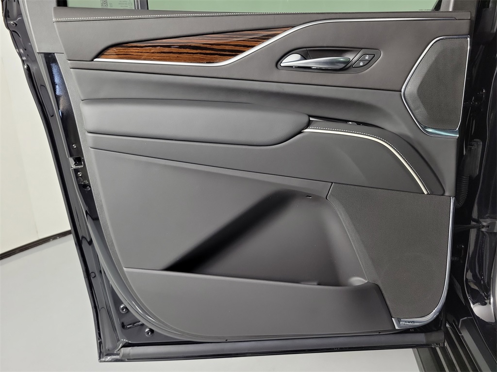 2023 Cadillac Escalade ESV Premium Black at Tom Peacock Cadillac