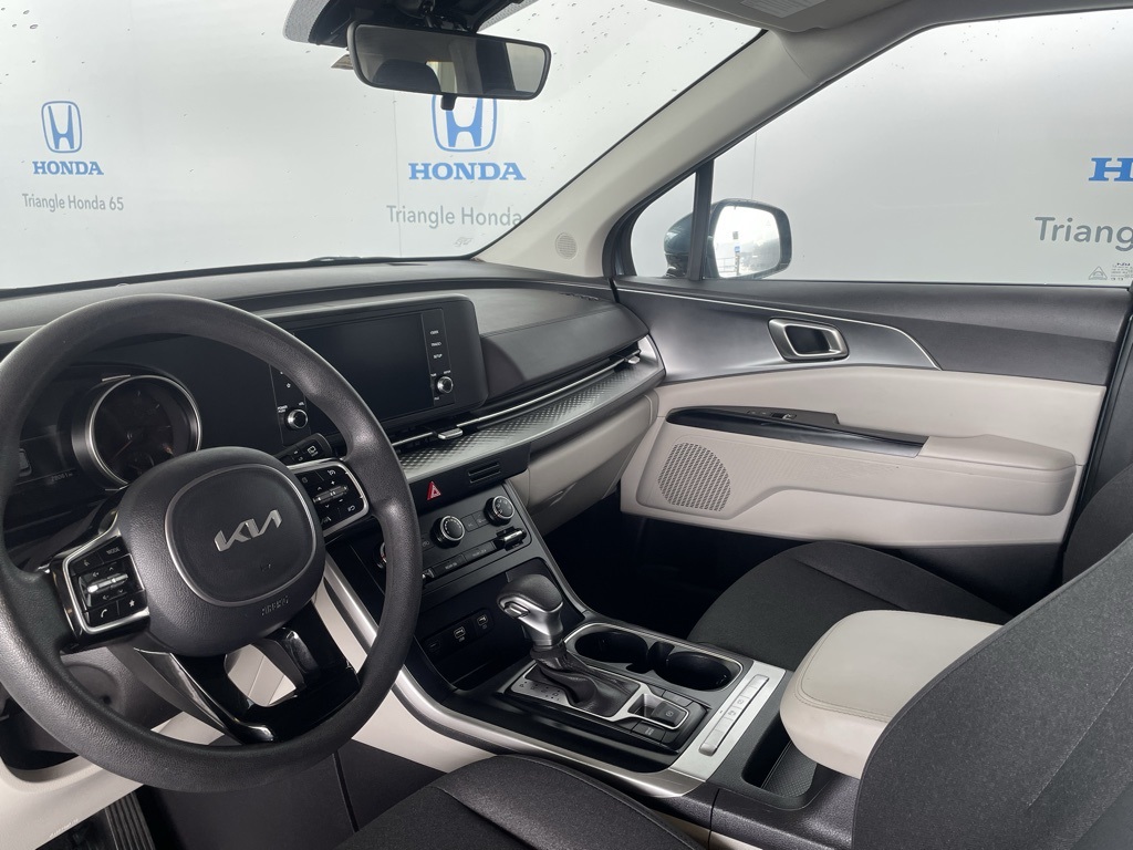 Thumbnail: 2024 Kia Carnival - 12