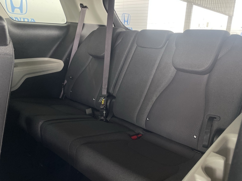 Thumbnail: 2024 Kia Carnival - 19