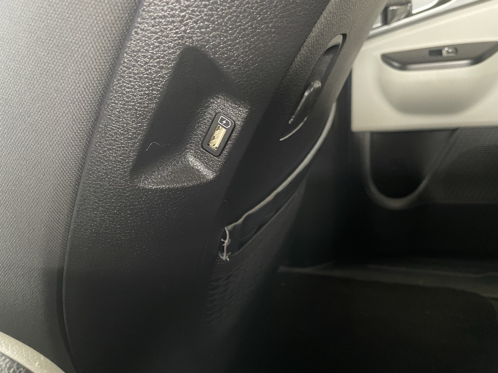 Thumbnail: 2024 Kia Carnival - 30