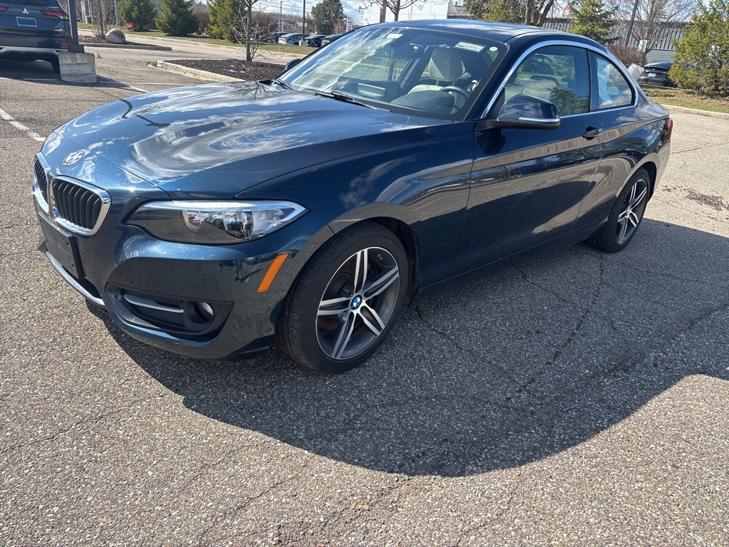 2017 BMW 2 Series 230i xDrive Coupe AWD