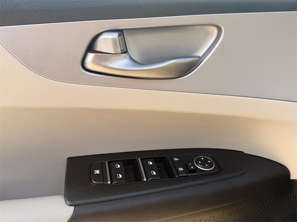 2022 Kia Forte LXS Black at AutoSavvy Houston Southwest