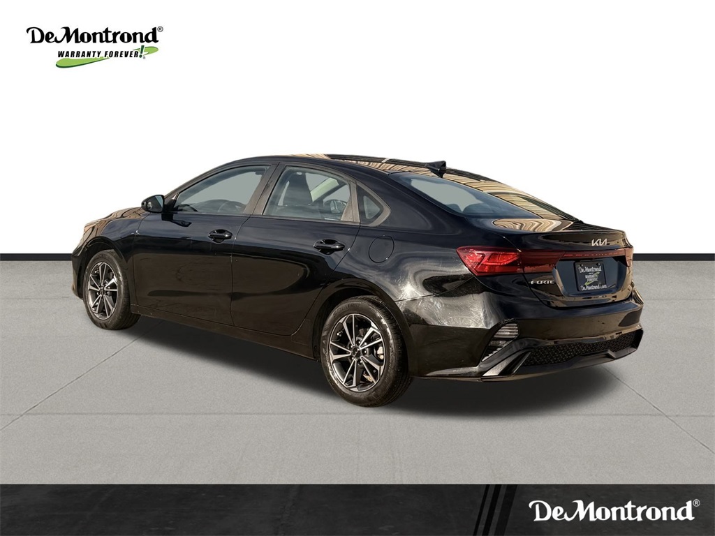 2022 Kia Forte LXS Black at AutoSavvy Houston Southwest
