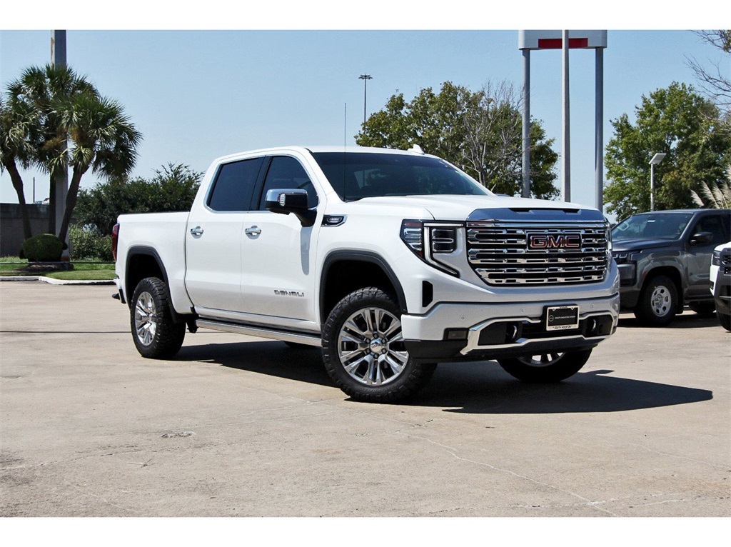 2023 GMC Sierra 1500 Denali - 0