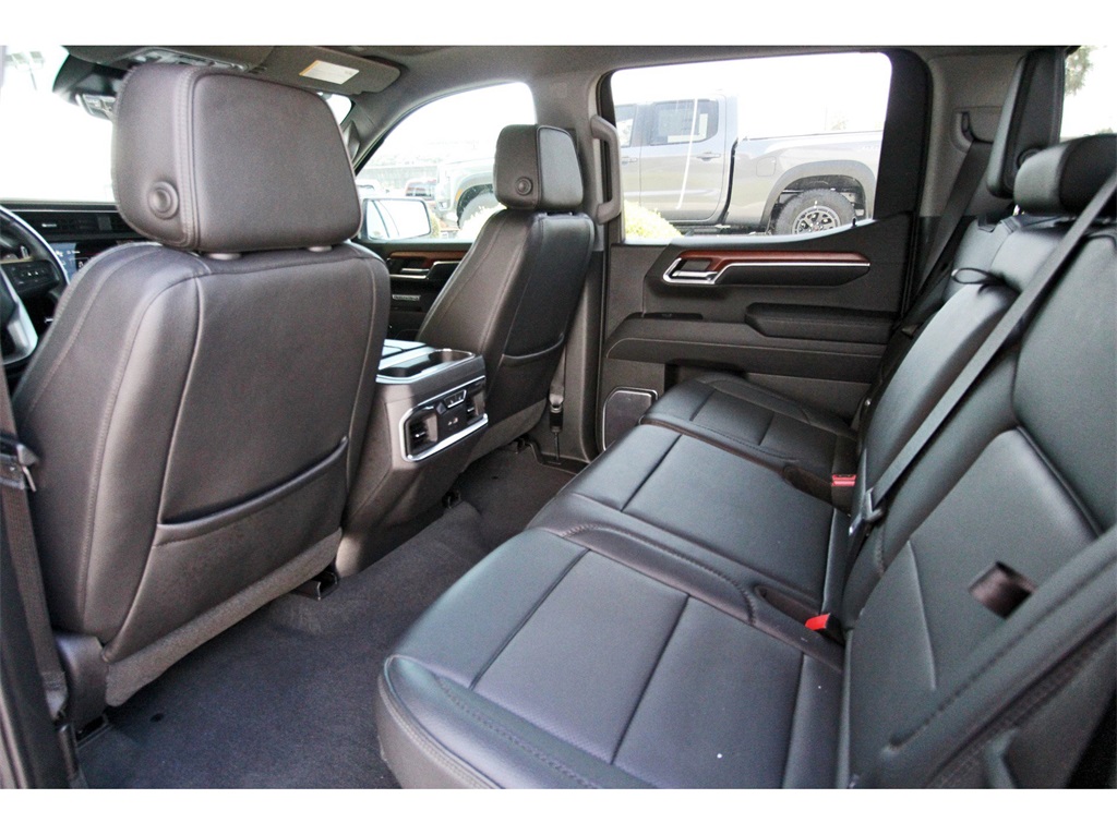 2023 GMC Sierra 1500 Denali - 10