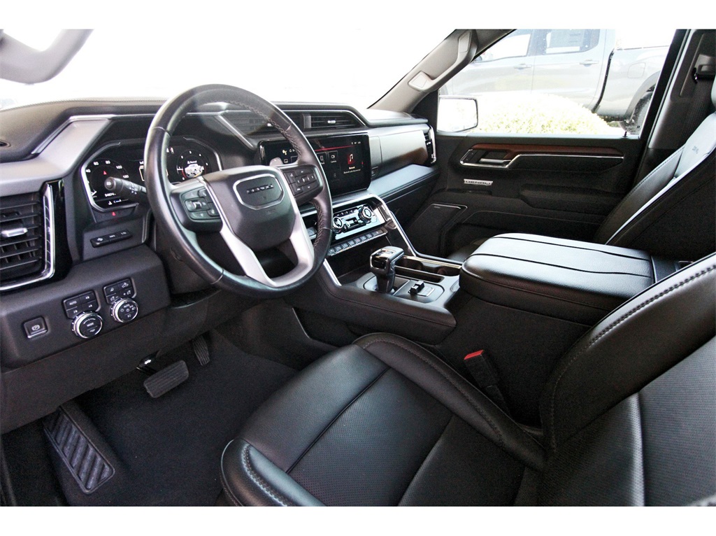 2023 GMC Sierra 1500 Denali - 11
