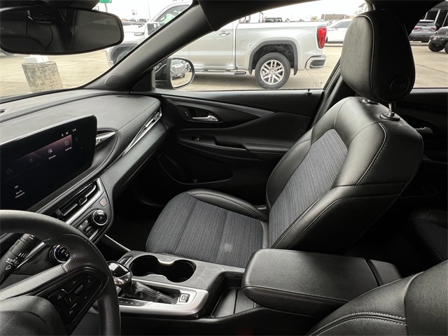 2025 Buick Envista Preferred Black at Big Star Buick GMC