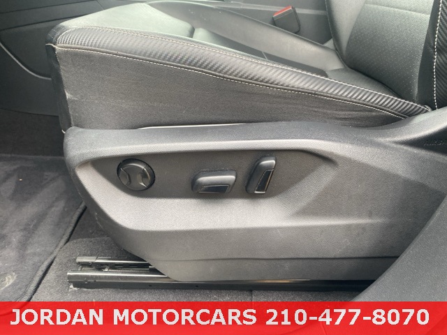 Used Car 2022 Volkswagen Atlas Cross Sport  3.6l V6 Se W/technology For Sale Under $25,000 In San Antonio, Texas