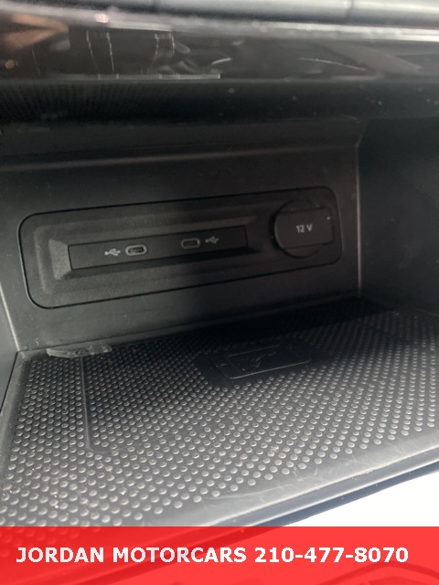 Used Car 2022 Volkswagen Atlas Cross Sport  3.6l V6 Se W/technology For Sale Under $25,000 In San Antonio, Texas