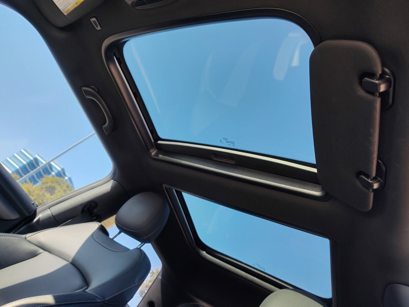 Used Car 2022 Mini Cooper S  Signature For Sale Under $25,000 In San Antonio, Texas