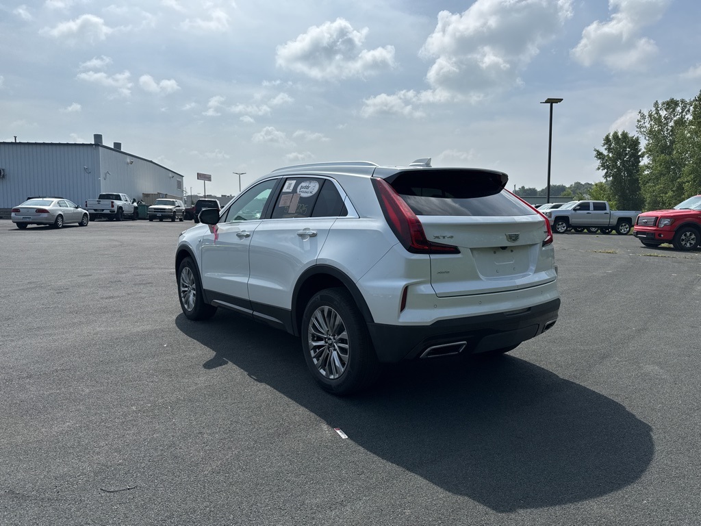 2024 Cadillac XT4