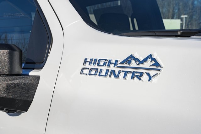 ChevroletSilverado 3500HD16