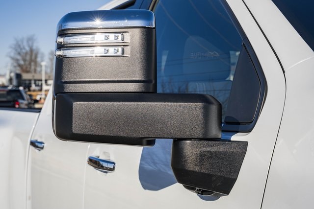 ChevroletSilverado 3500HD17