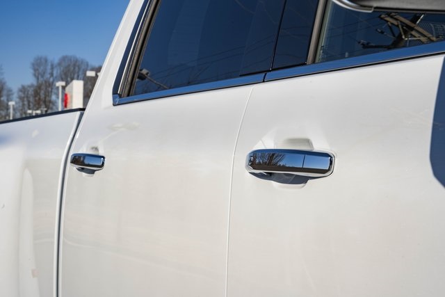 ChevroletSilverado 3500HD18