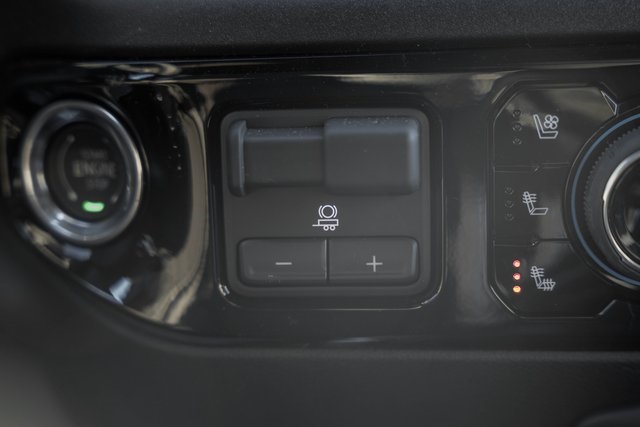 ChevroletSilverado 3500HD31