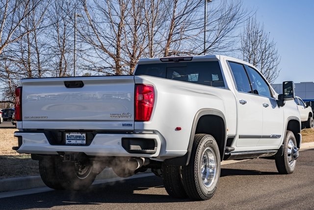 ChevroletSilverado 3500HD4