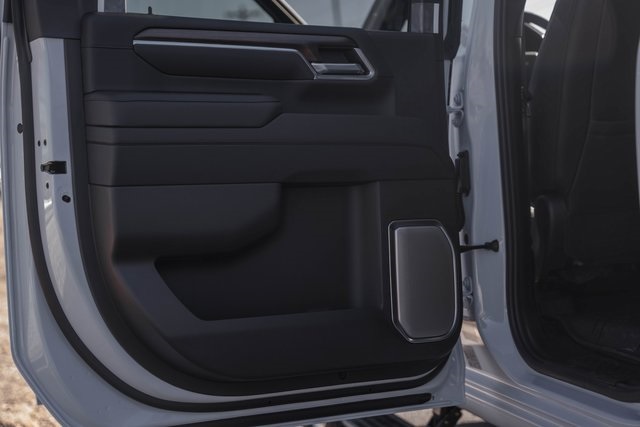 ChevroletSilverado 3500HD47