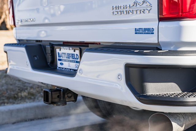 ChevroletSilverado 3500HD8