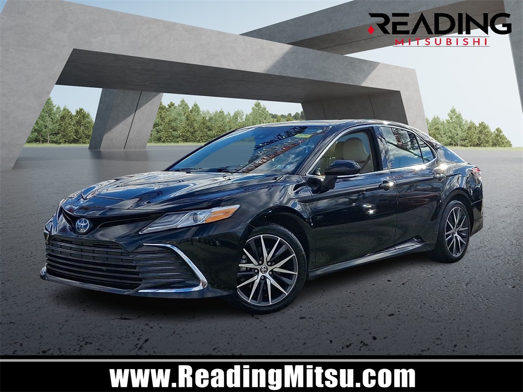 2022 Toyota Camry Hybrid XLE FWD