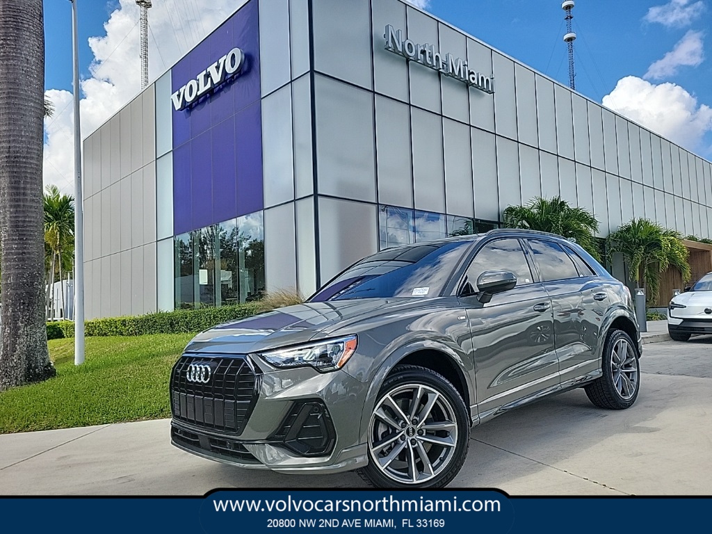 2021 Audi Q3 S Line Premium's photo