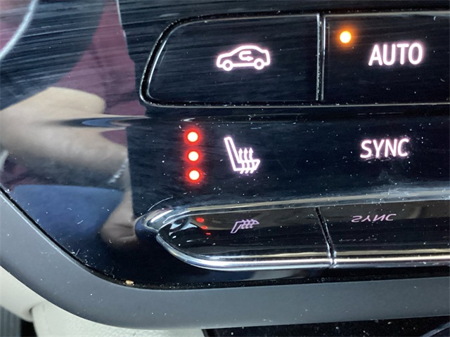 Used Car 2021 Buick Envision  Essence For Sale Under $25,000 In San Antonio, Texas