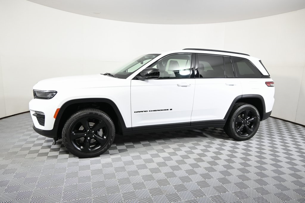 Used 2023 Jeep Grand Cherokee Limited with VIN 1C4RJHBG0PC502187 for sale in Forest Lake, Minnesota
