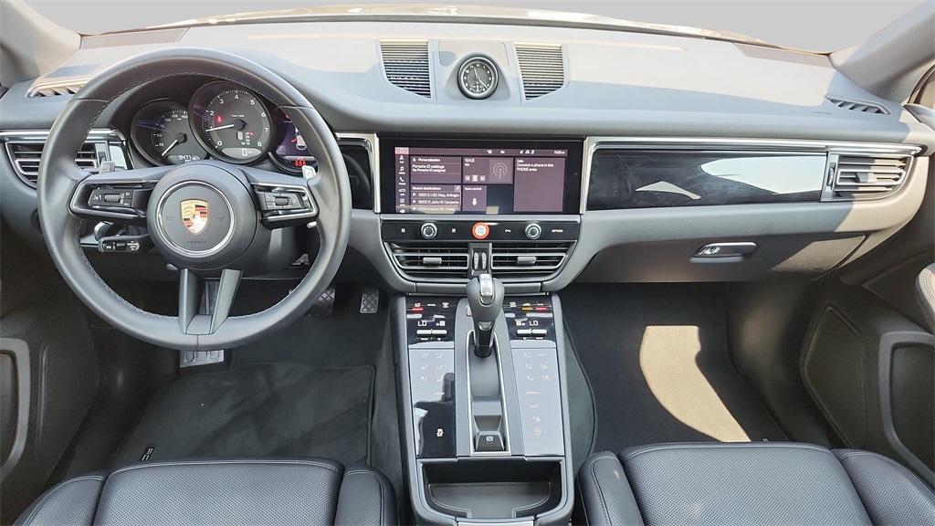 2024 Porsche Macan