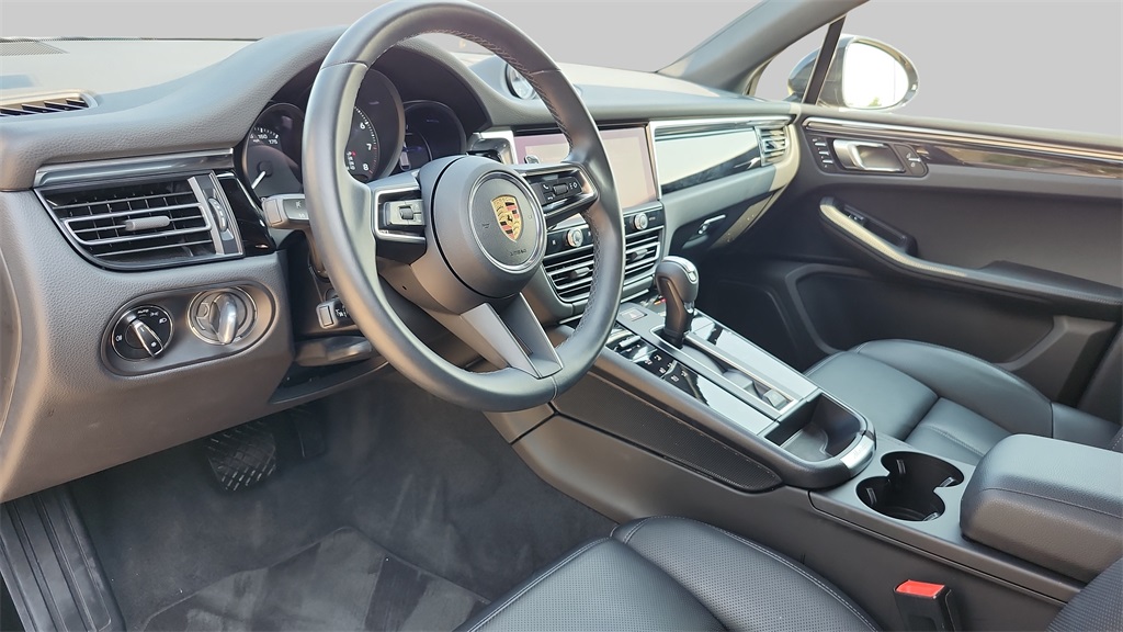 2024 Porsche Macan