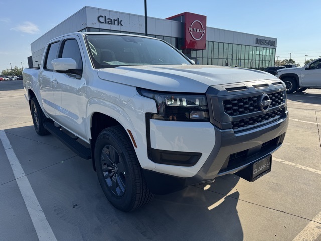 2026 Nissan Frontier SV's photo