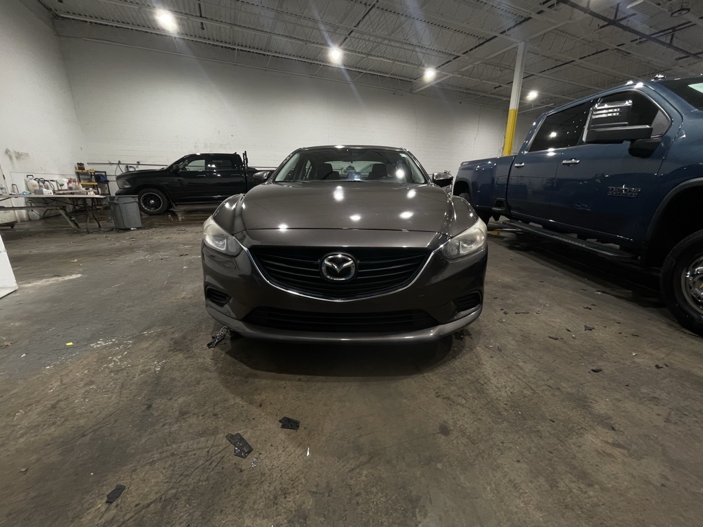 2016 Mazda Mazda6 Touring photo 2