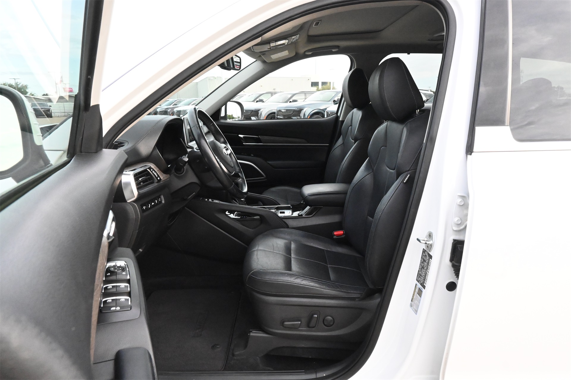 2021 Kia Telluride EX White at Shottenkirk Kia Fort Bend