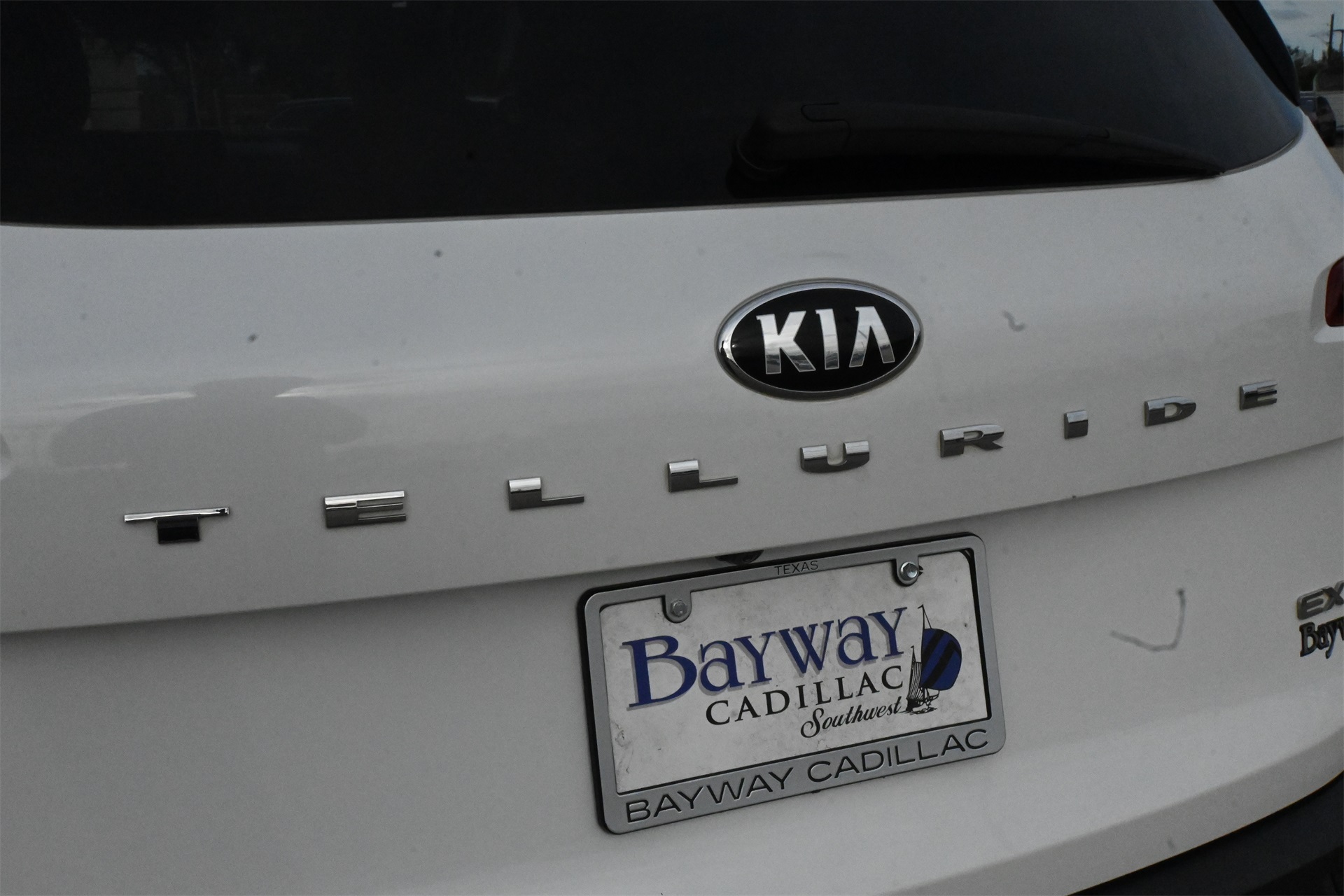 2021 Kia Telluride EX White at Shottenkirk Kia Fort Bend