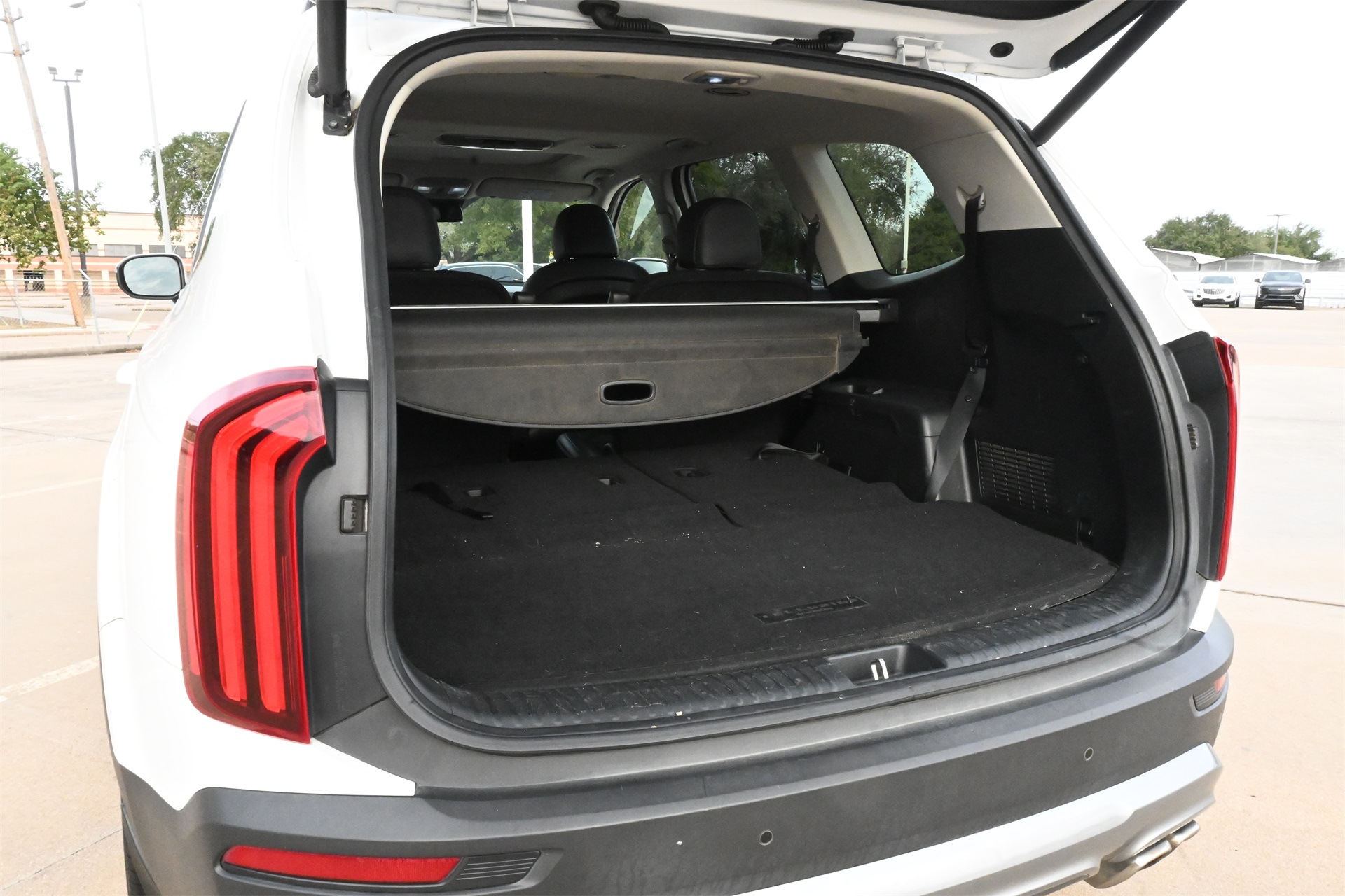 2021 Kia Telluride EX White at Shottenkirk Kia Fort Bend