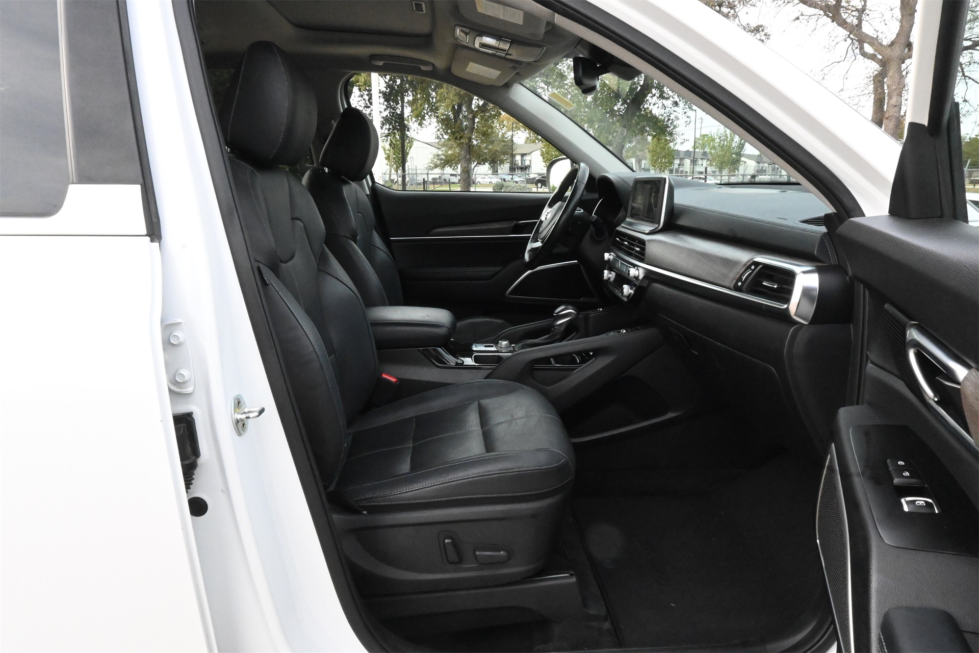 2021 Kia Telluride EX White at Shottenkirk Kia Fort Bend